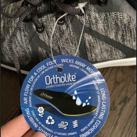 BRAND NEW FootJoy Women’s Golf Shoes - Picture 4 of 5